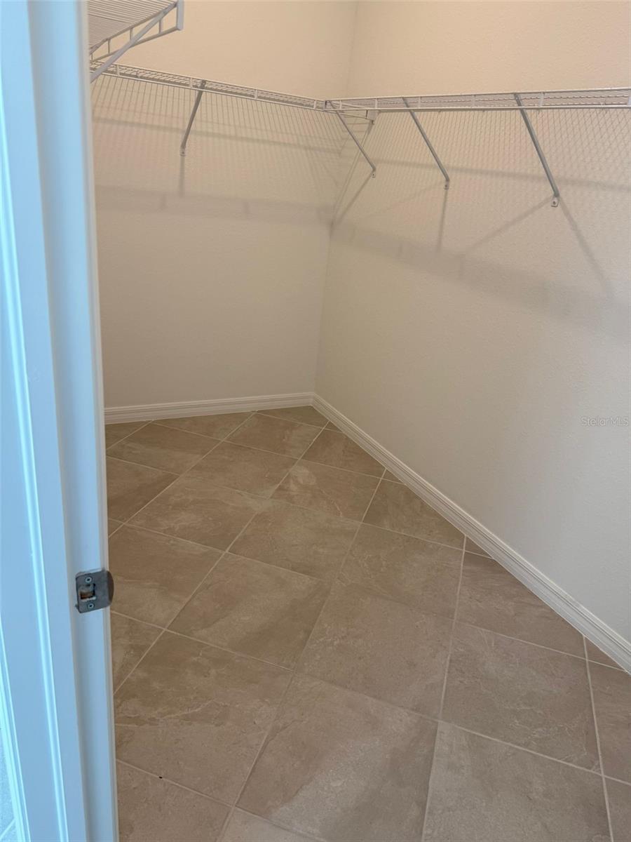 1553 Saddlewood Cir Property Photo 20