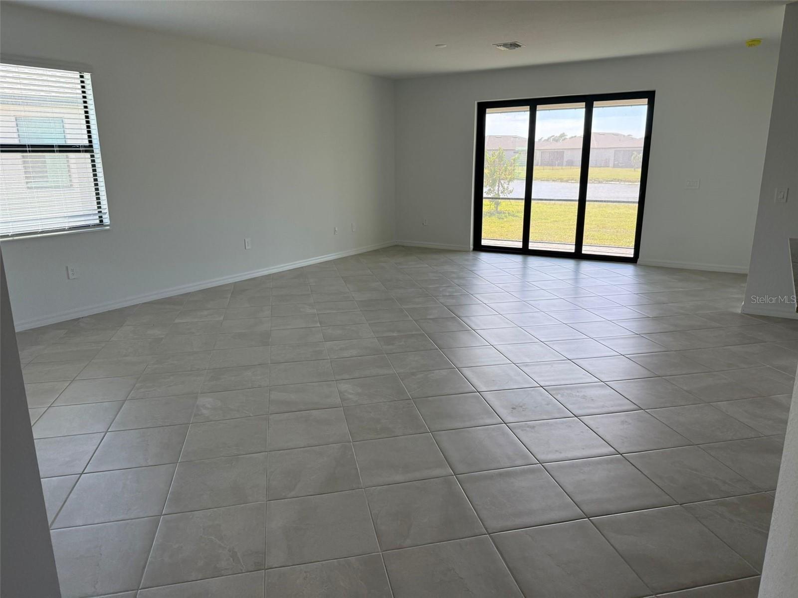 1553 Saddlewood Cir Property Photo 28