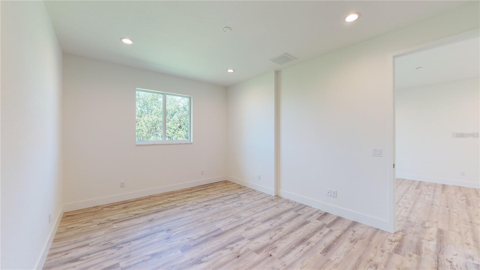 17007 Ginger Ln Property Photo 7