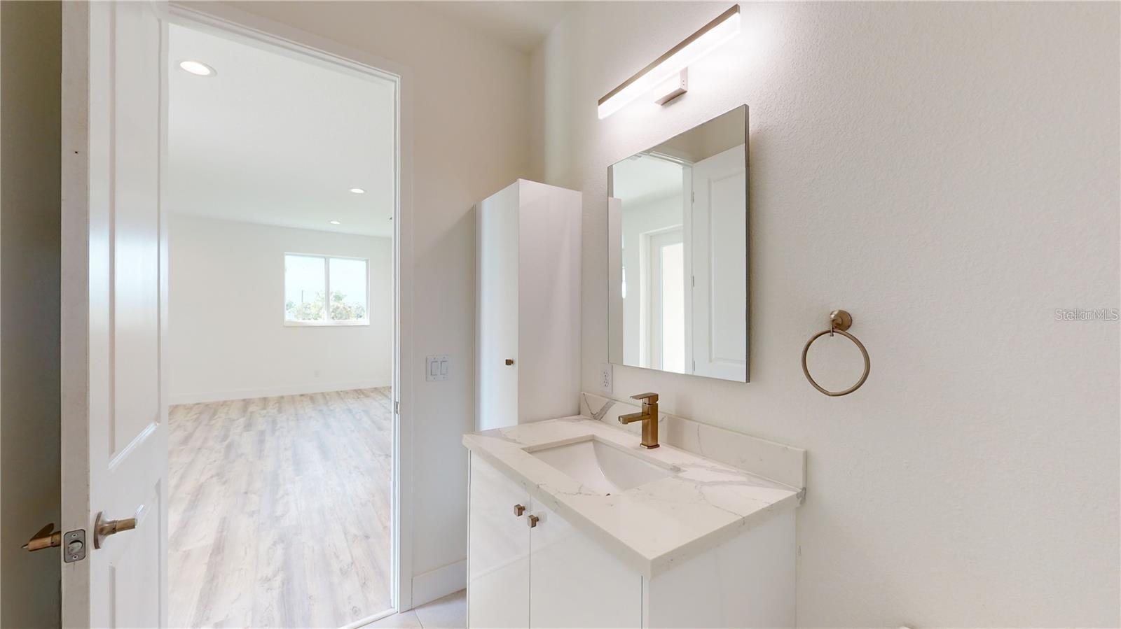 17007 Ginger Ln Property Photo 9