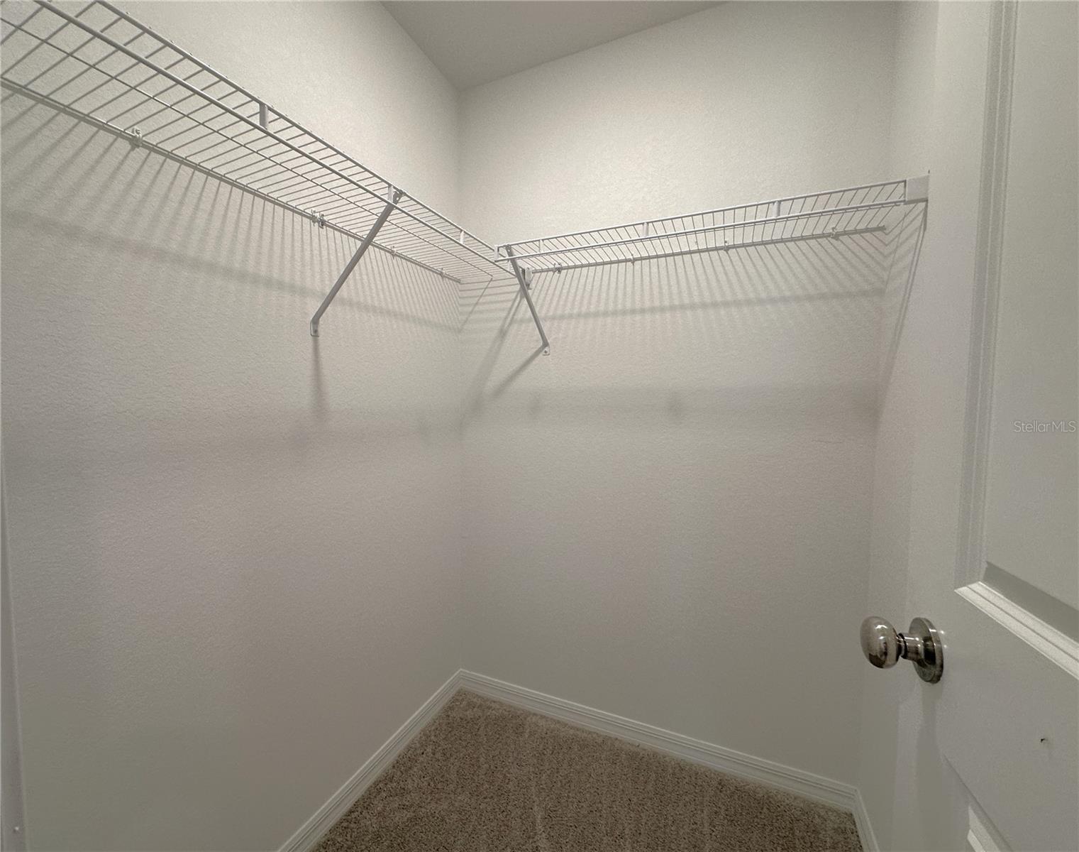 28521 Sweet Meadow Dr Property Photo 16
