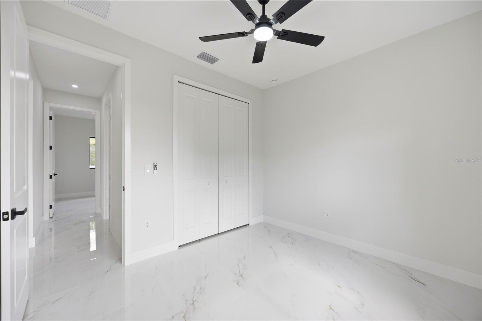 1299 Barton Ave Property Photo 16