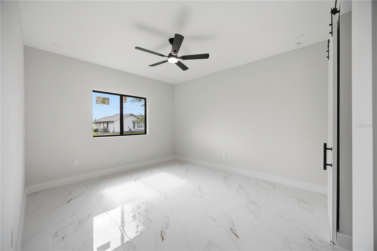 1299 Barton Ave Property Photo 23