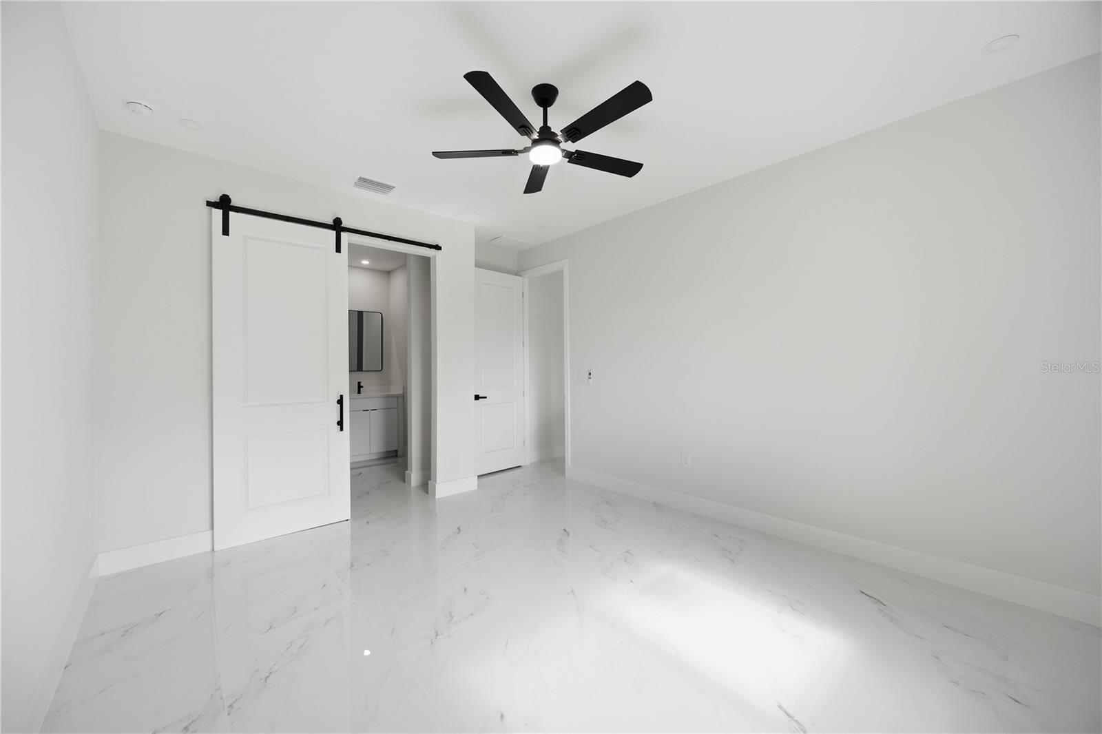 1299 Barton Ave Property Photo 25