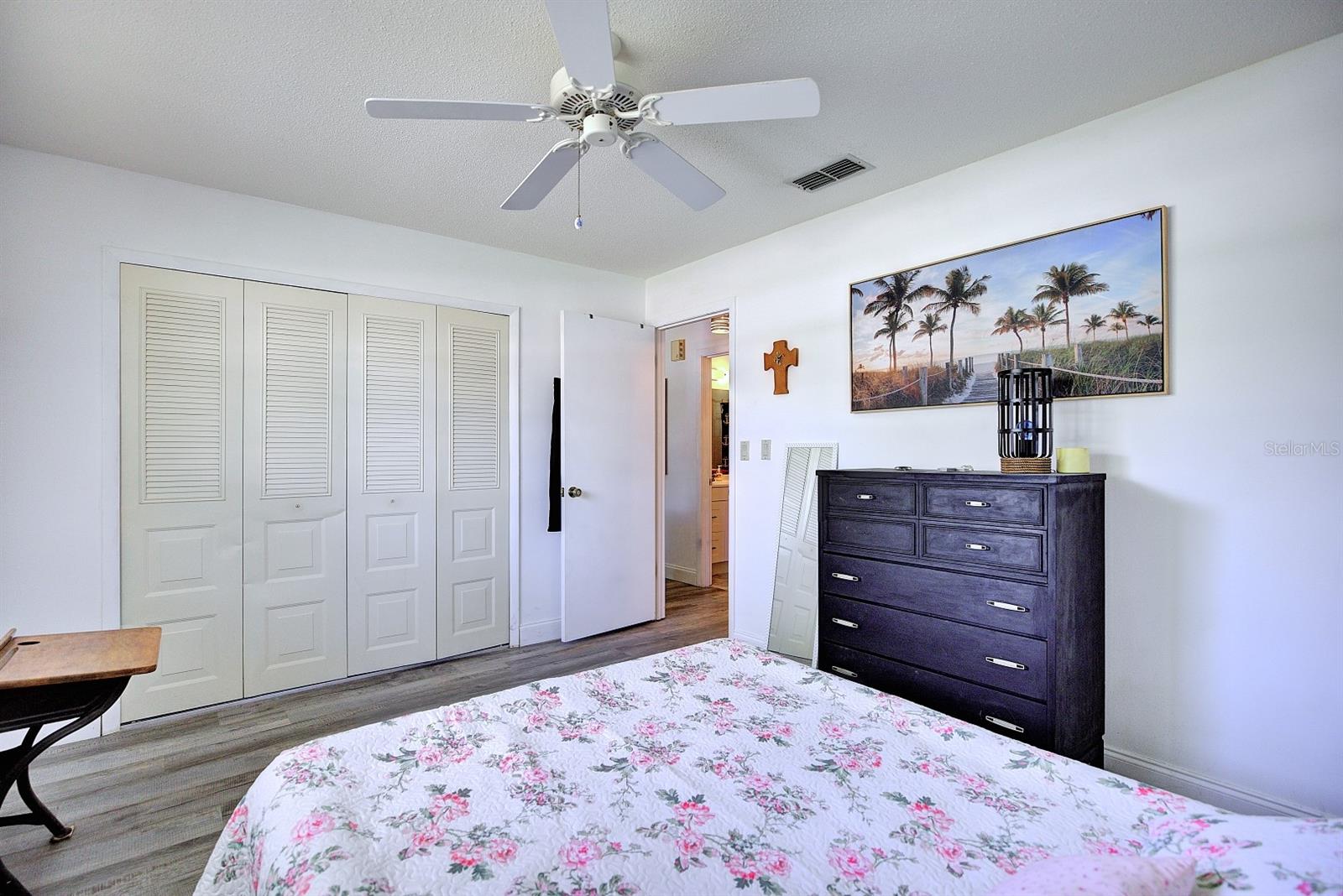 306 Lark Ter Property Photo 22