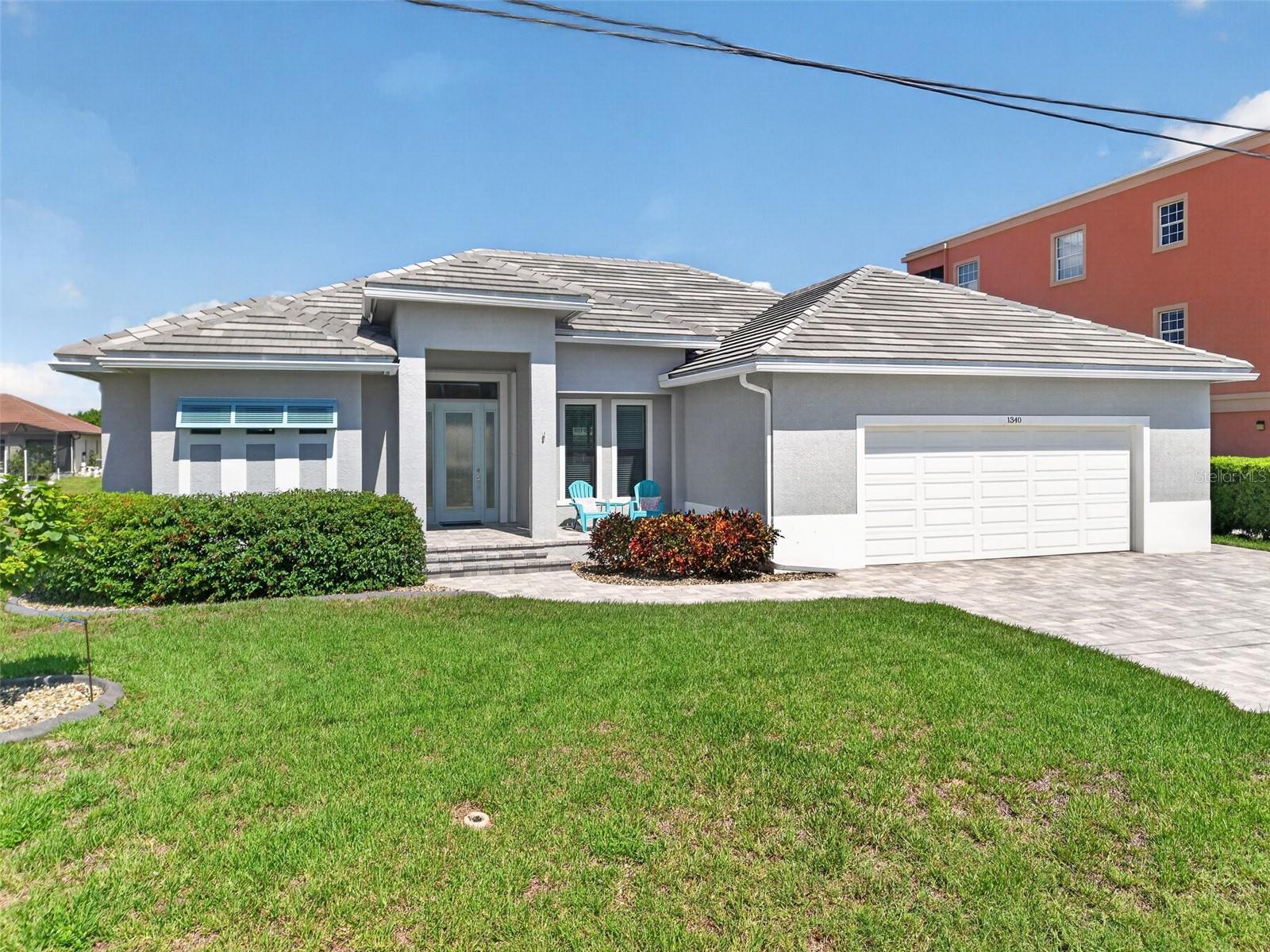 1340 Mediterranean Dr Property Photo 1