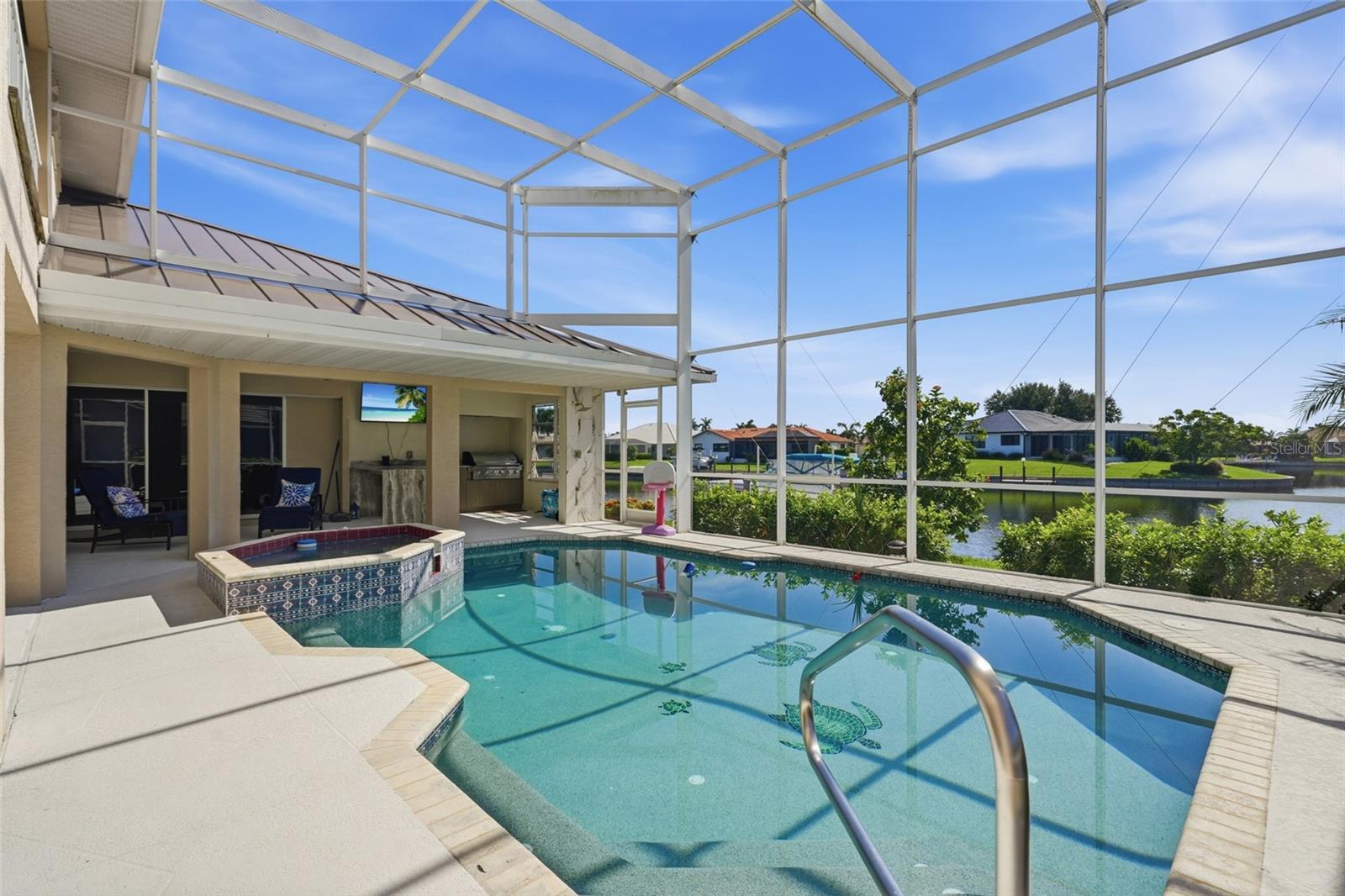 414 Caicos Dr Property Photo 45