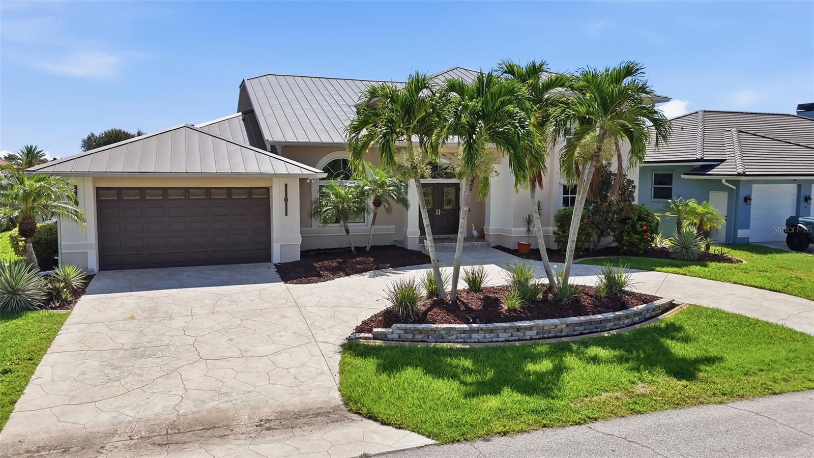414 Caicos Dr Property Photo 52