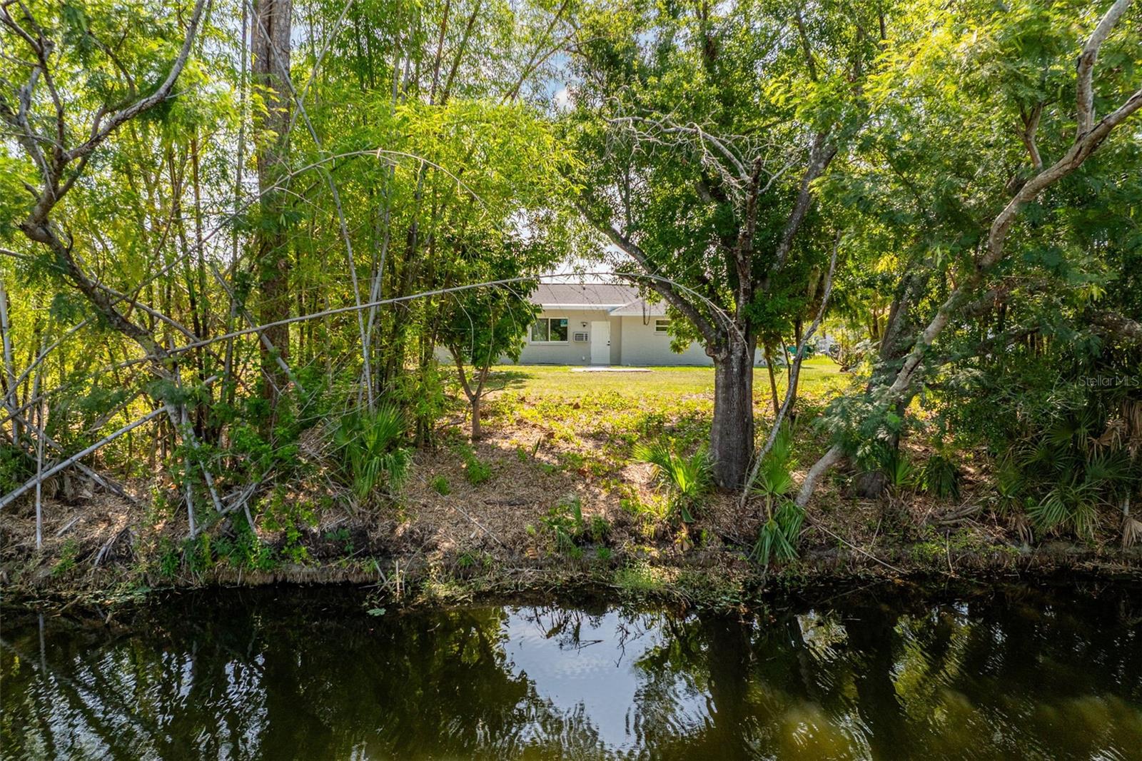 1231 Beacon Dr Property Photo 45