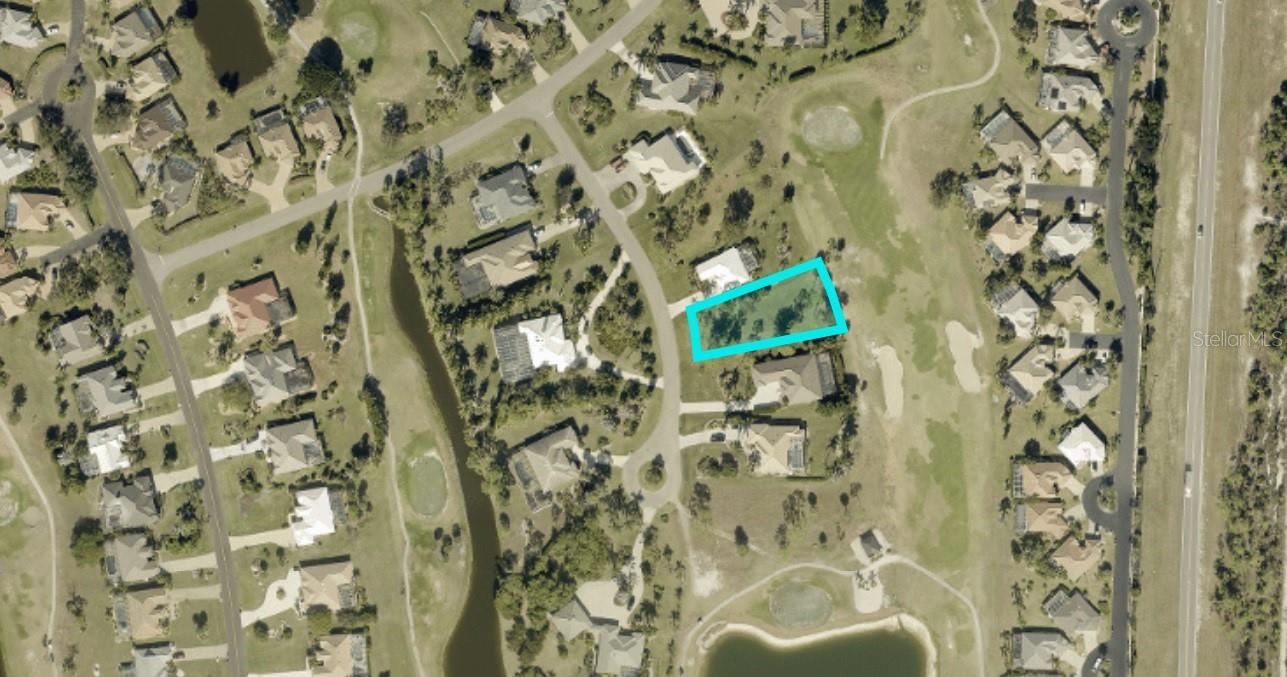 3030 Big Bend Cir Property Photo 18