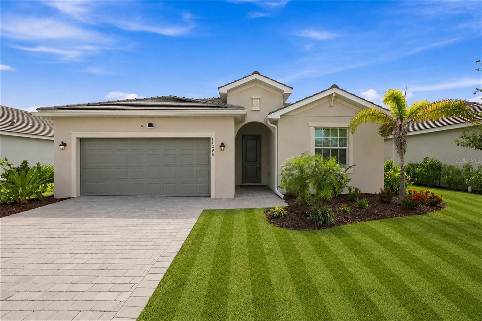 11296 Pinot Dr Property Photo 4