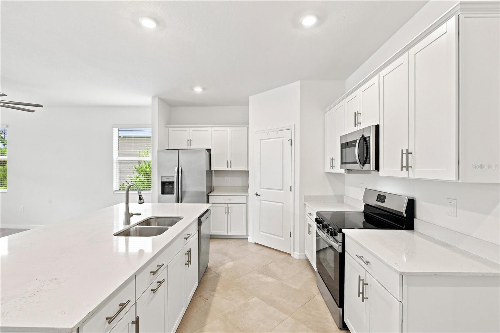 11296 Pinot Dr Property Photo 10