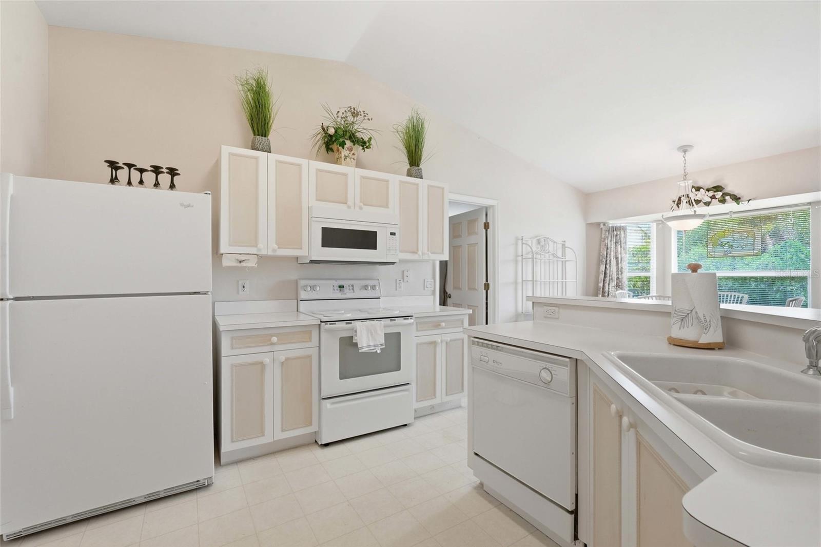 C7529258 Property Photo 10