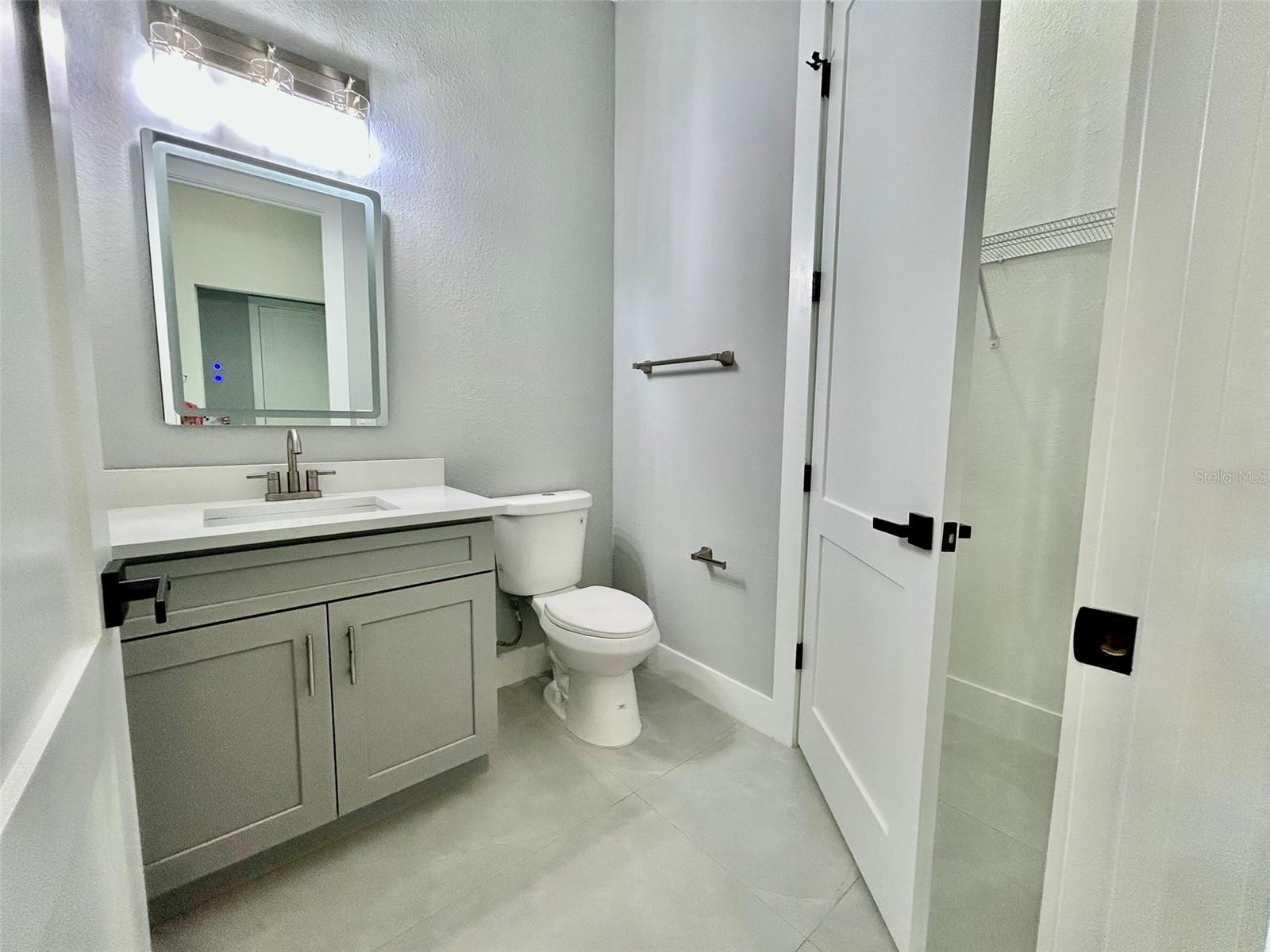 8147 Tracy Cir Property Photo 21