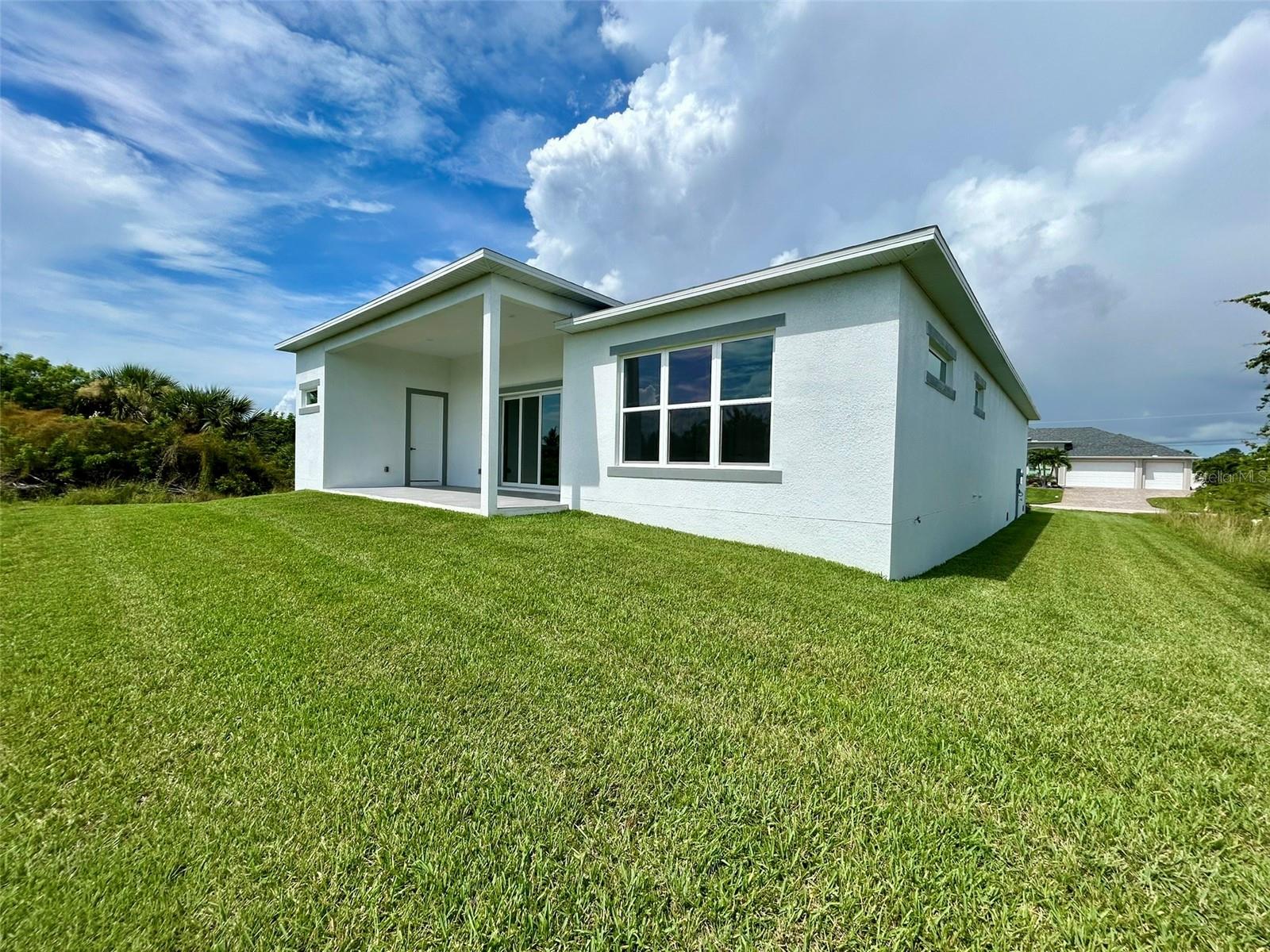 8147 Tracy Cir Property Photo 29