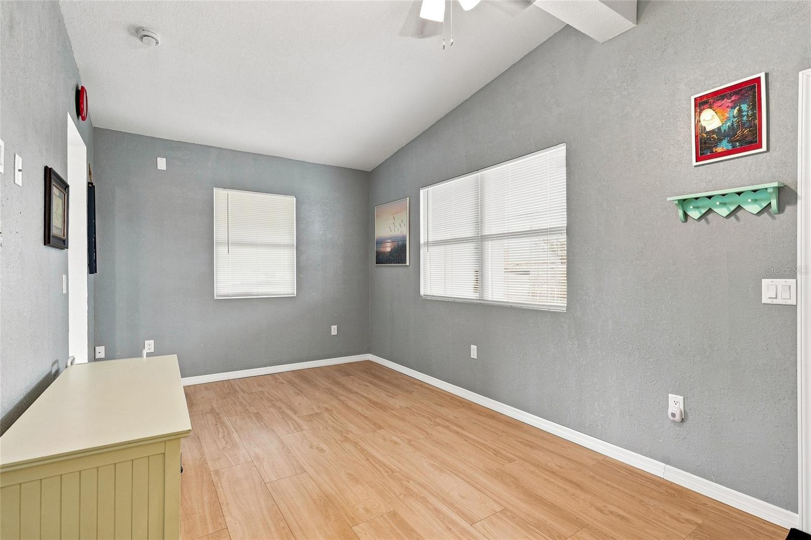 22018 Catherine Ave Property Photo 15