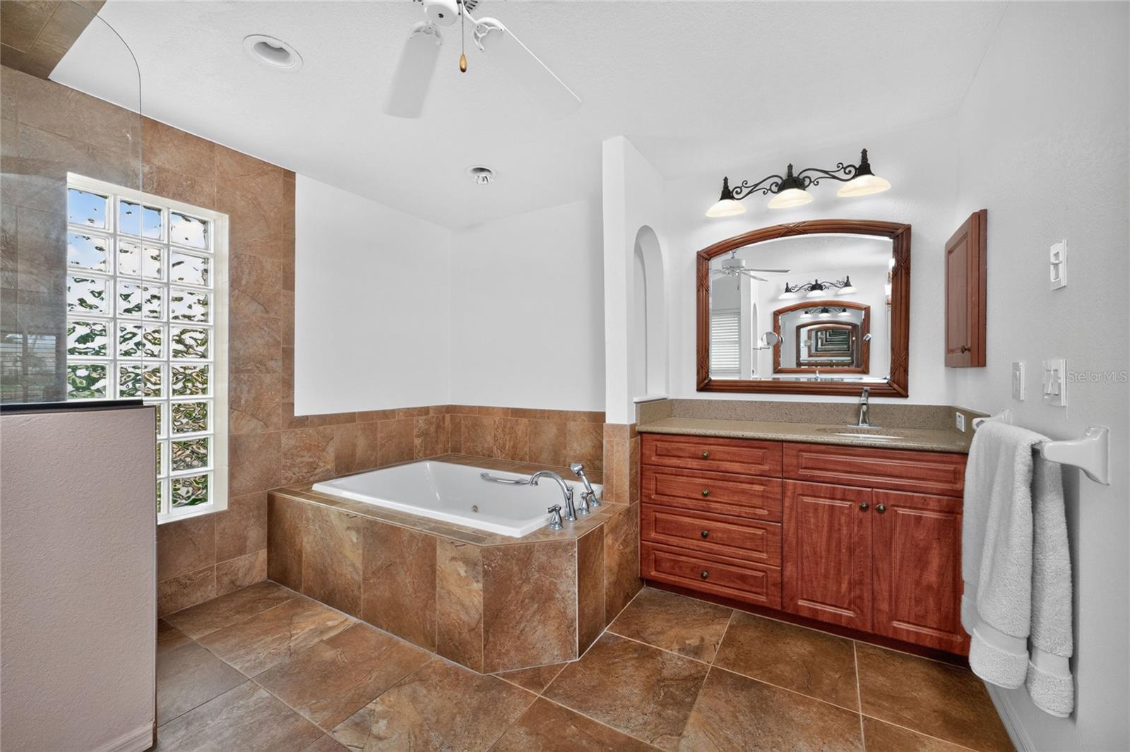 3601 Whippoorwill Blvd Property Photo 46