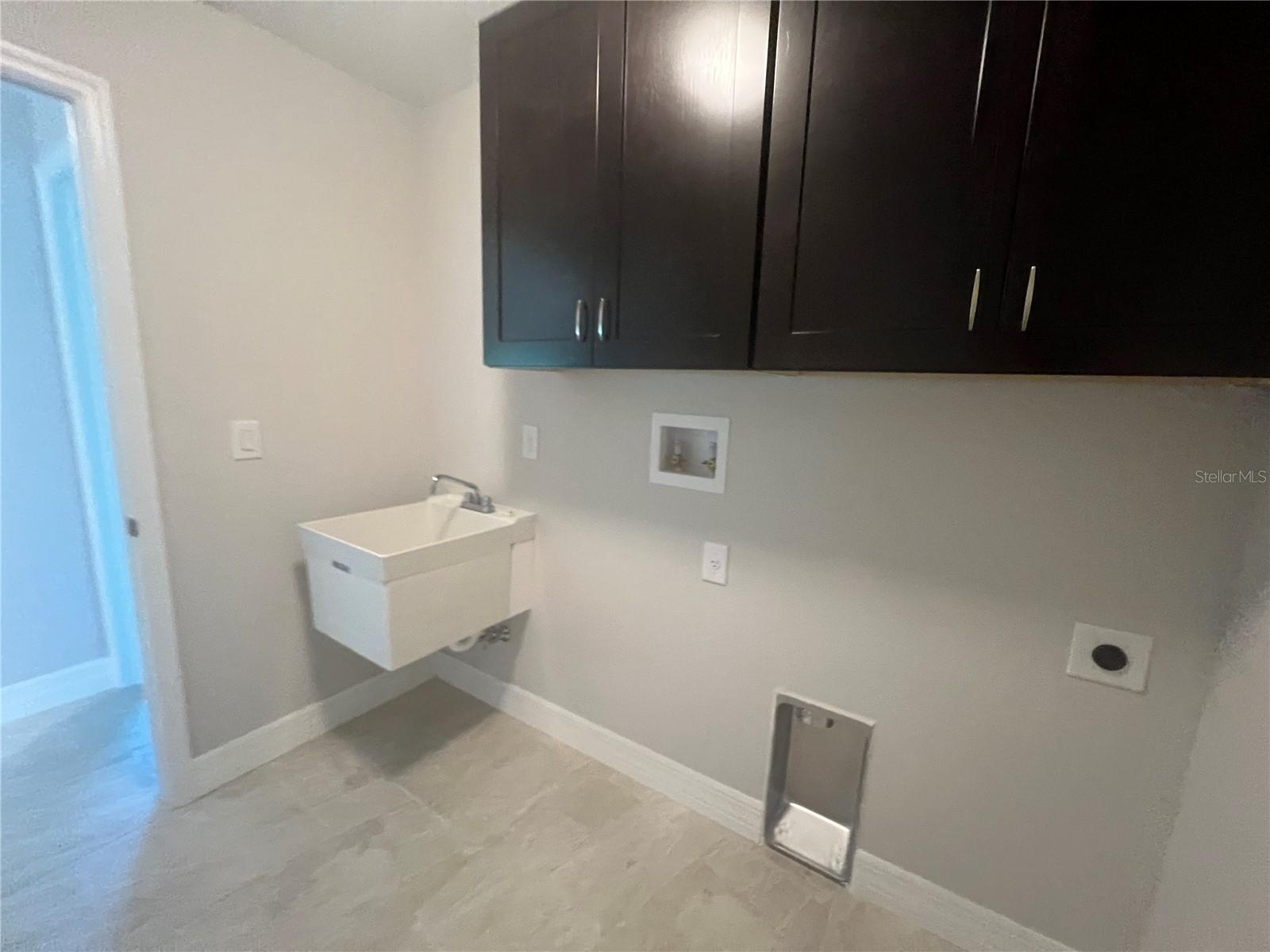 4895 Las Almanos Ave Property Photo 27