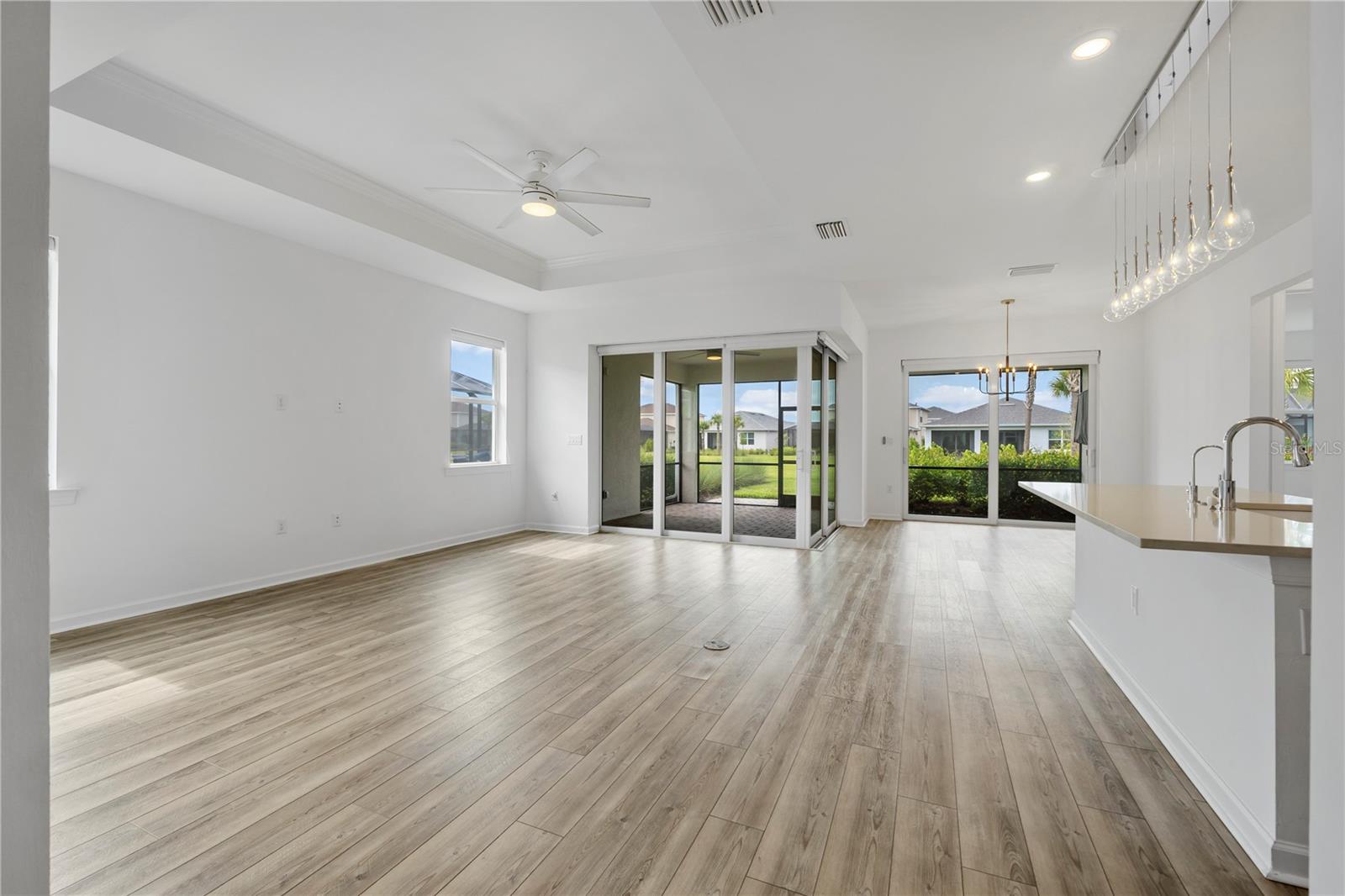 42530 Atlas Dr Property Photo 13