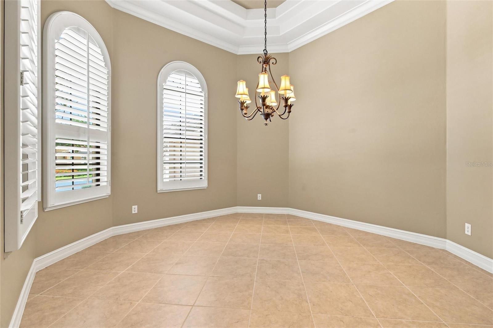 9295 Trieste Dr Property Photo 18