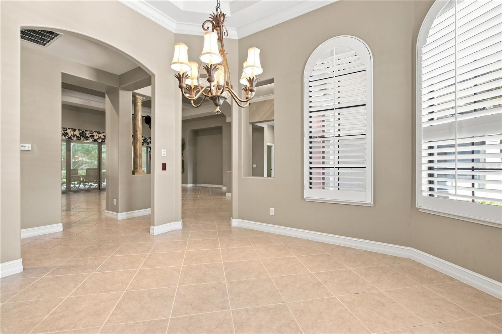 9295 Trieste Dr Property Photo 21