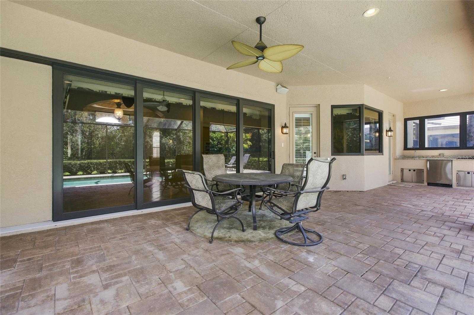 9295 Trieste Dr Property Photo 60