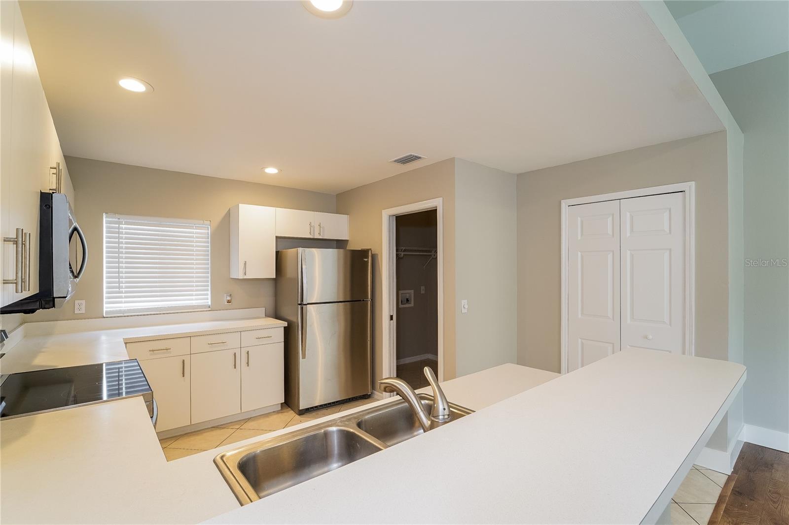 1743 Hazelton Ave Property Photo 7