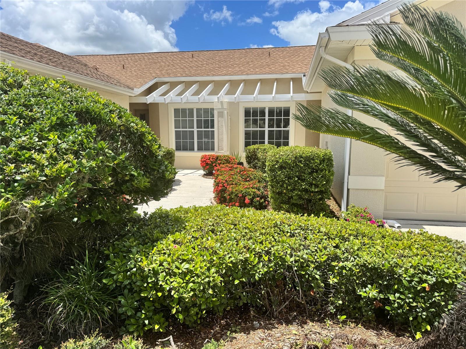 2427 Magnolia Cir Property Photo 7
