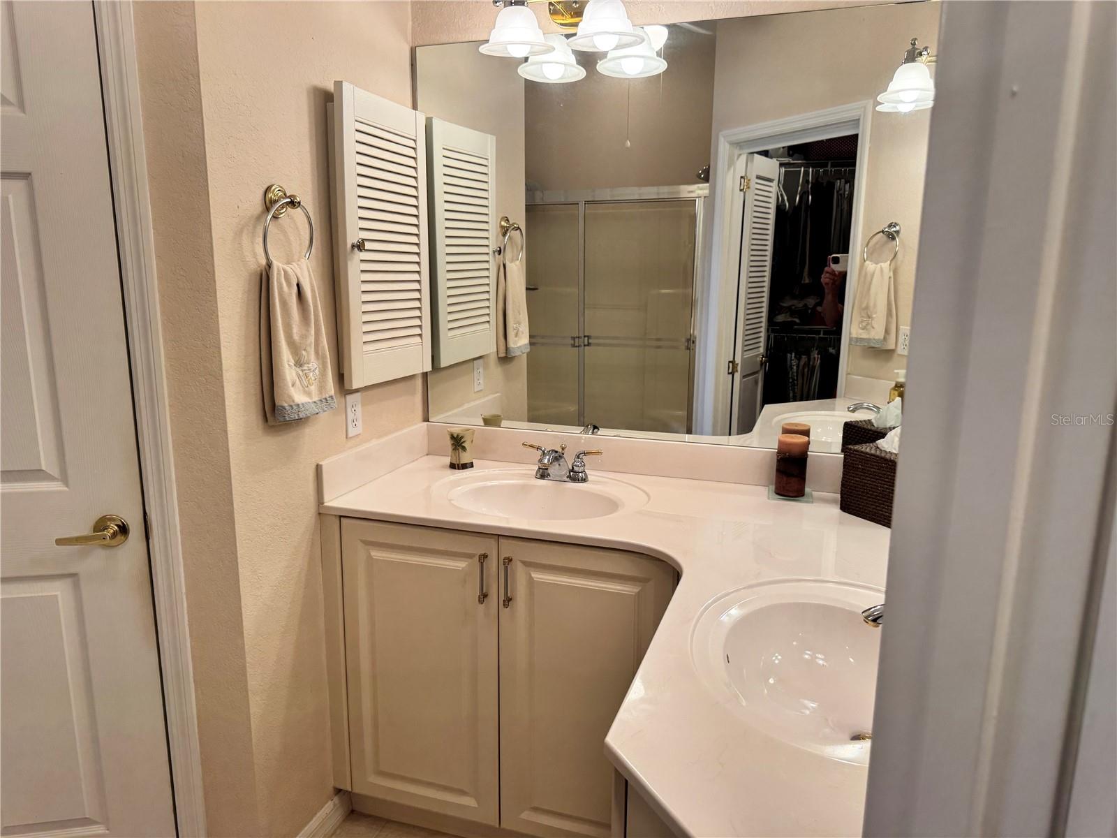 2427 Magnolia Cir Property Photo 31
