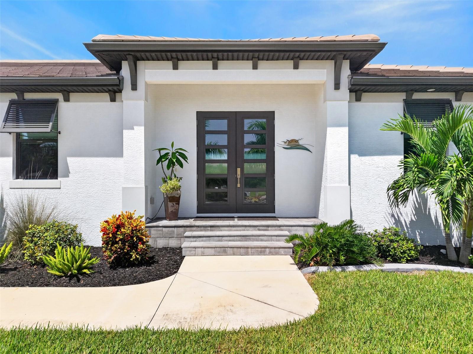 1737 Casey Key Dr Property Photo 4