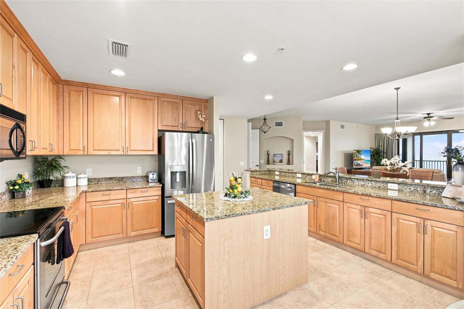 87 Vivante Blvd #206 Property Photo 10