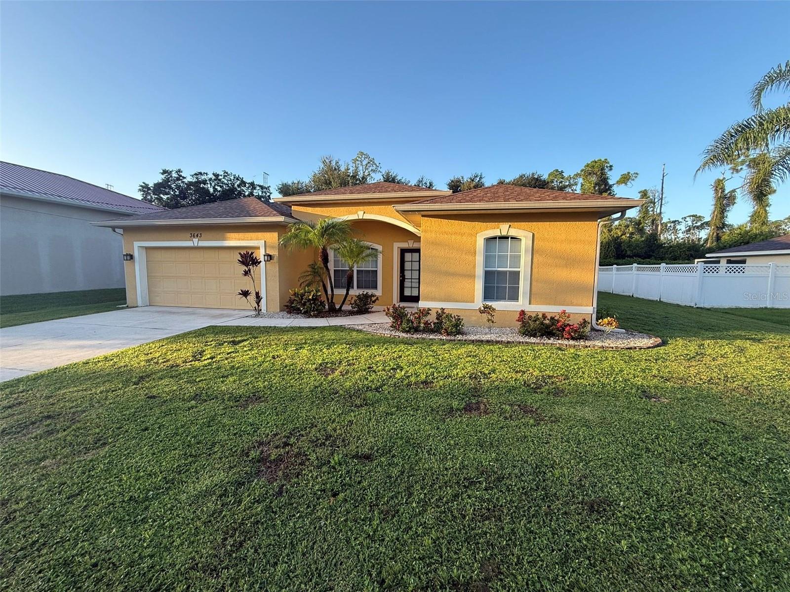 3643 Spinner Ave Property Photo 3