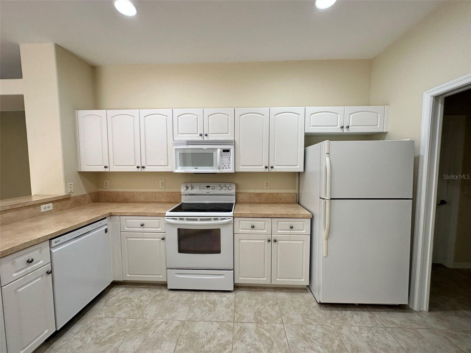 3643 Spinner Ave Property Photo 5