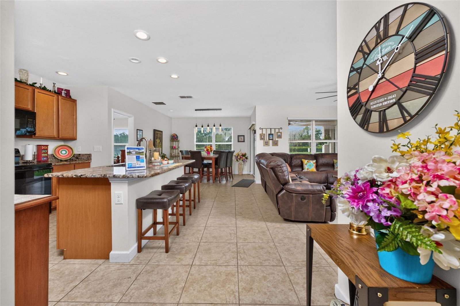 25033 Lalique Pl Property Photo 5