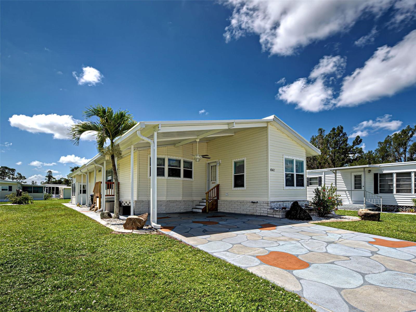 6562 Hikina Dr Property Photo 3