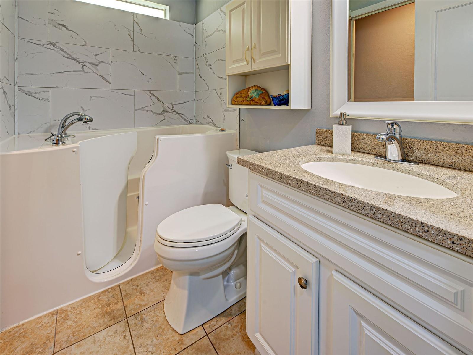 6562 Hikina Dr Property Photo 27