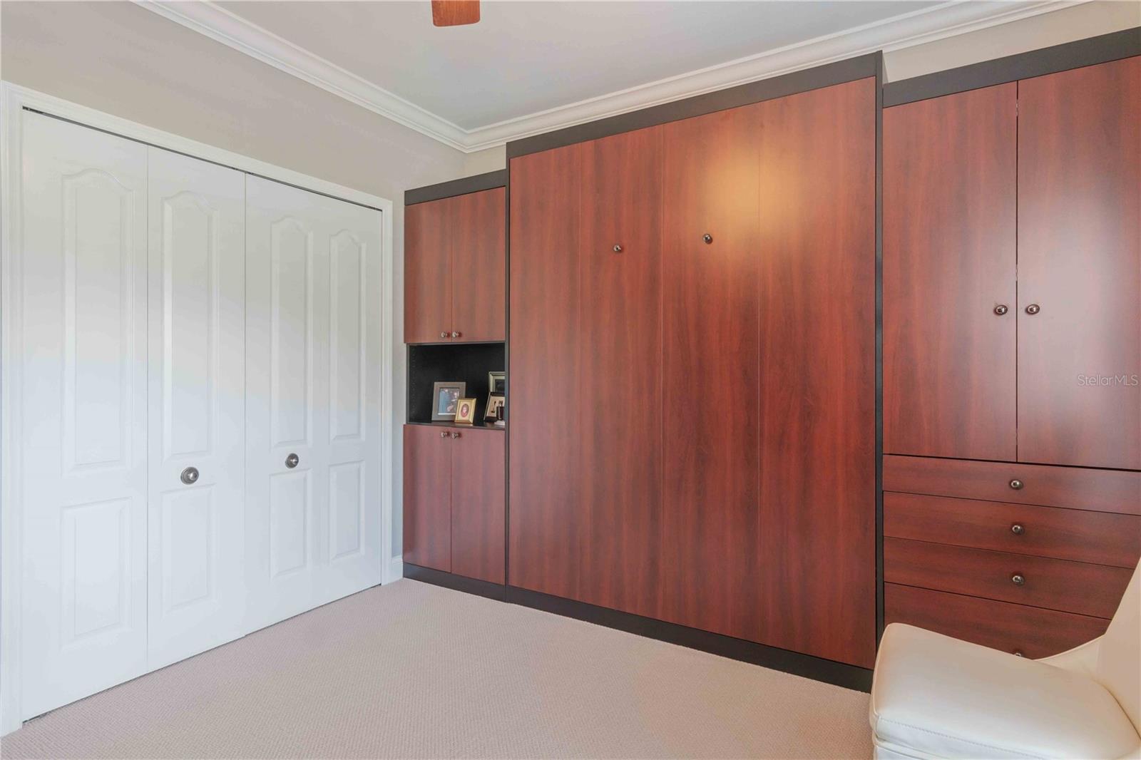 1001 Topelis Dr Property Photo 40