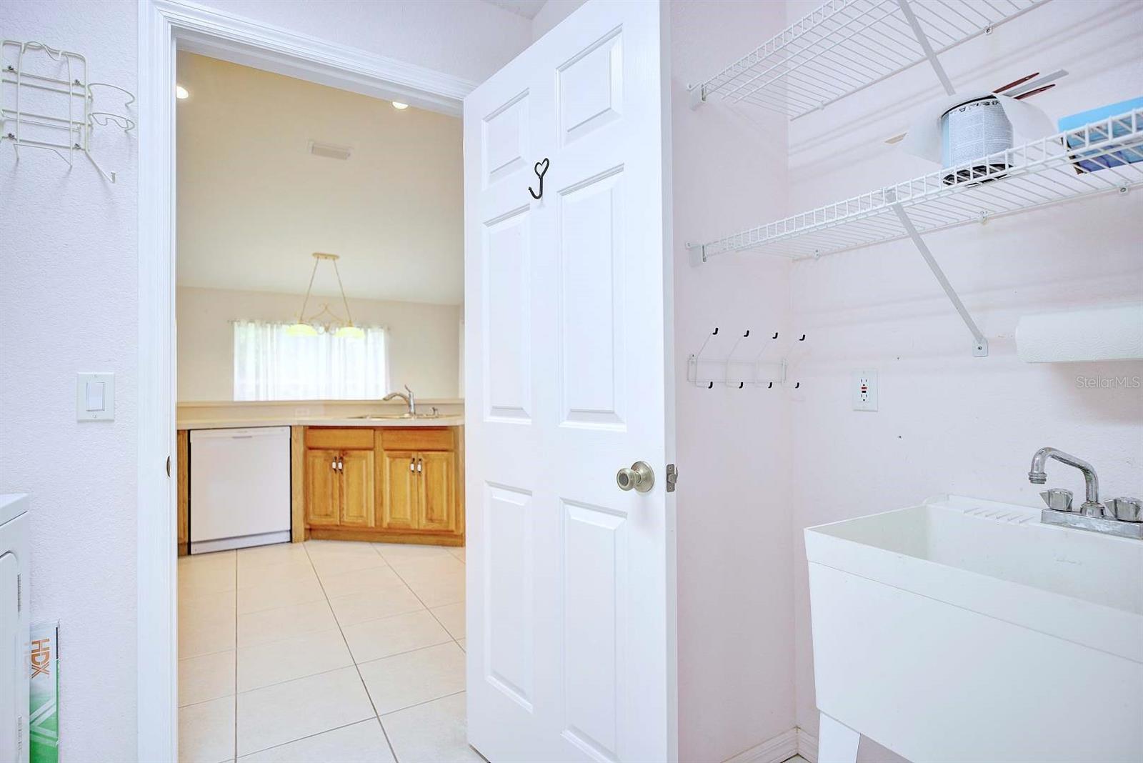 4253 Cremona Dr Property Photo 22