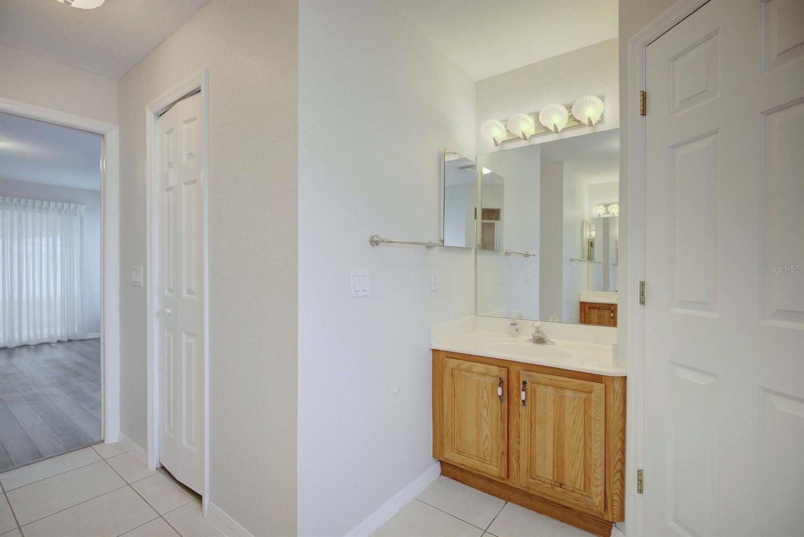 4253 Cremona Dr Property Photo 34