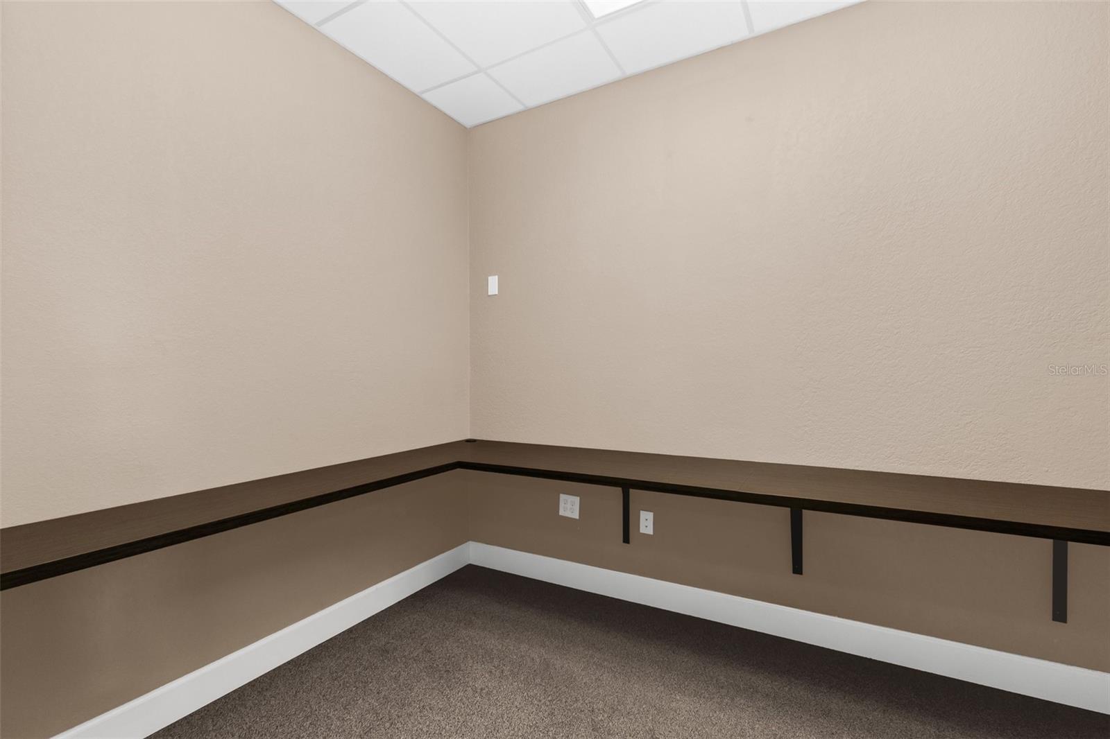 425 Cross St #116 Property Photo 16