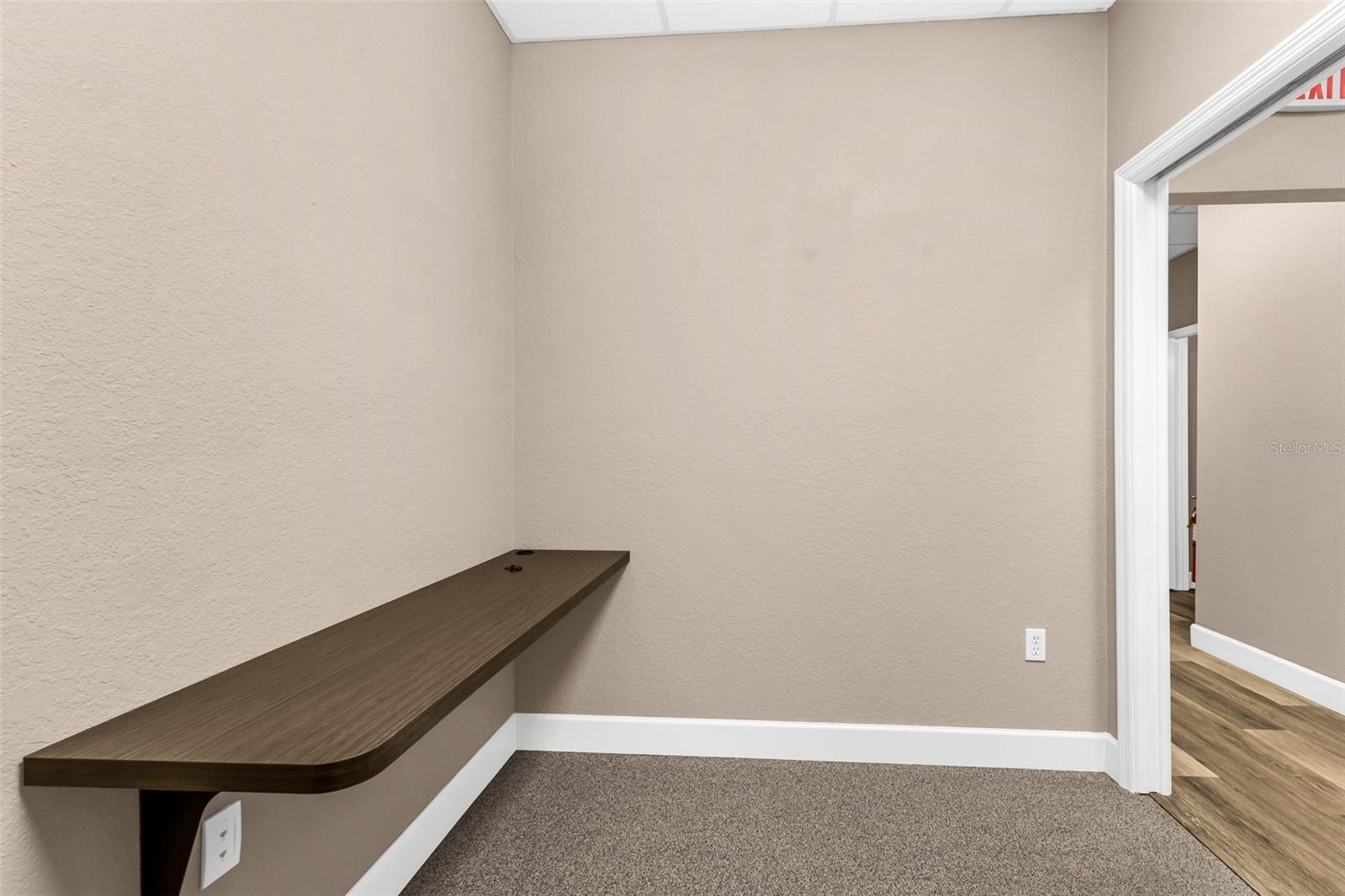 425 Cross St #116 Property Photo 18