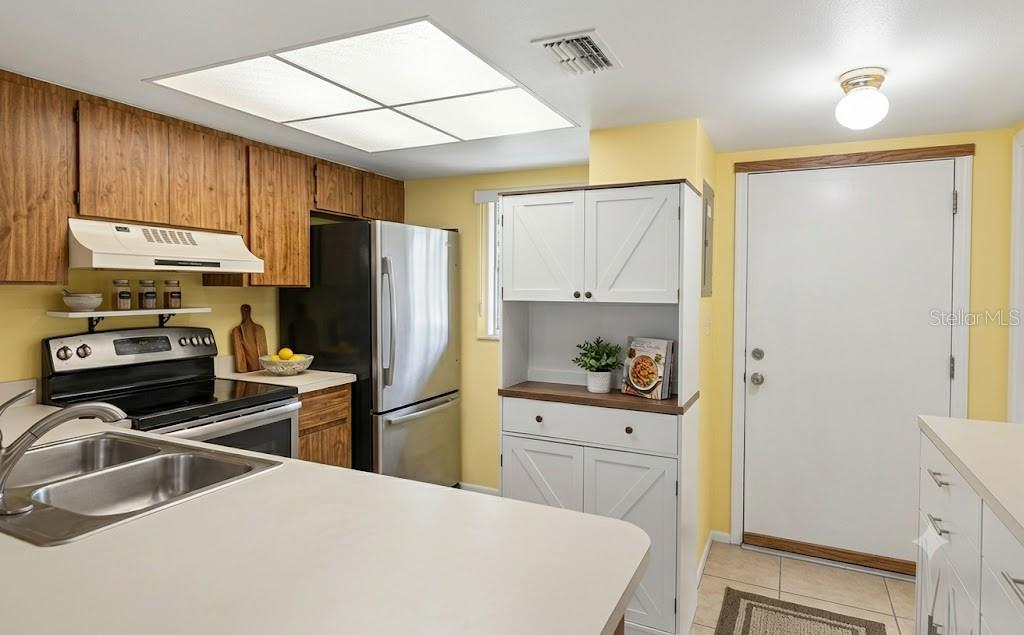 25275 Rampart Blvd #603 Property Photo 7