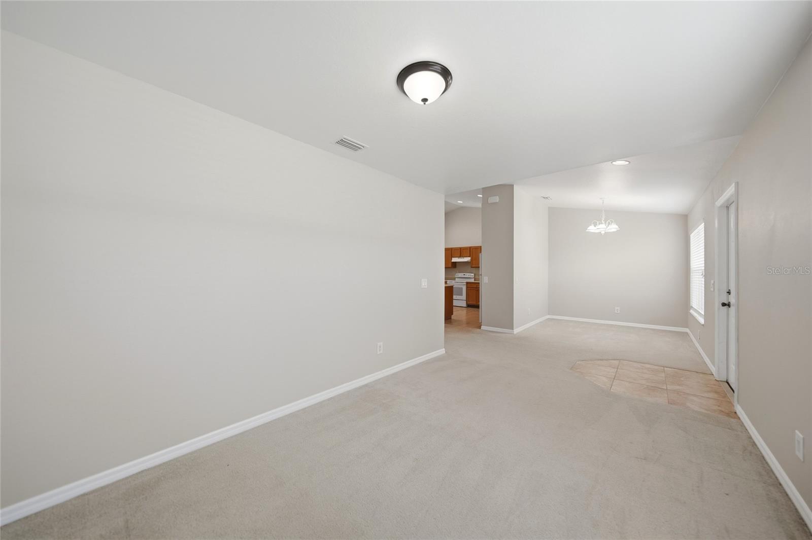 1516 Westover St Property Photo 3