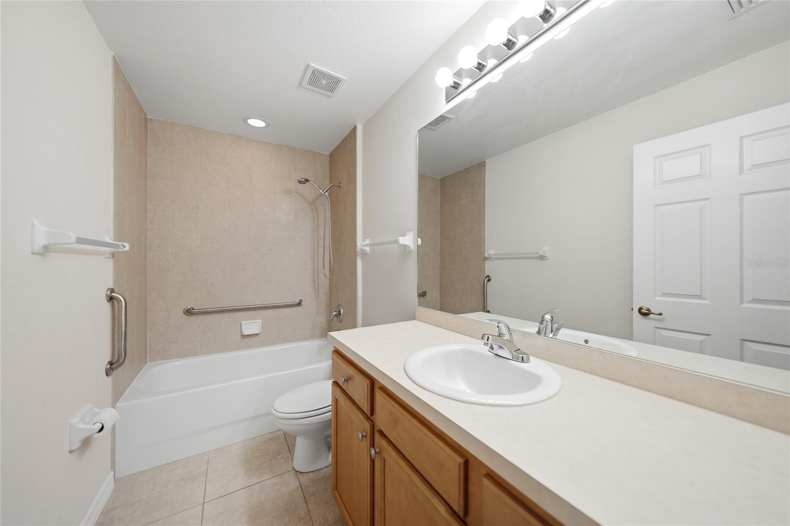 1516 Westover St Property Photo 21