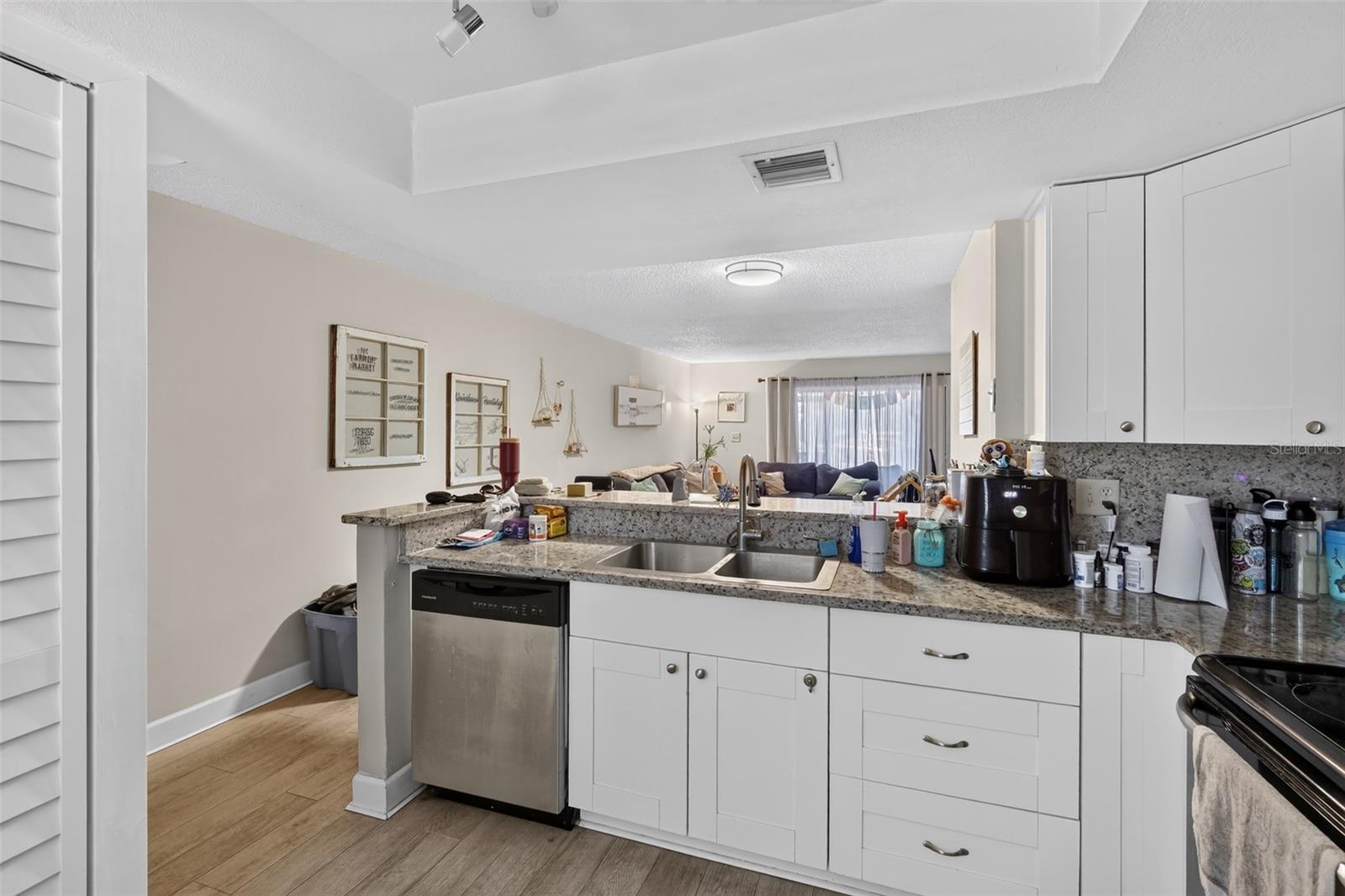 2650 Countryside Blvd #b104 Property Photo 7