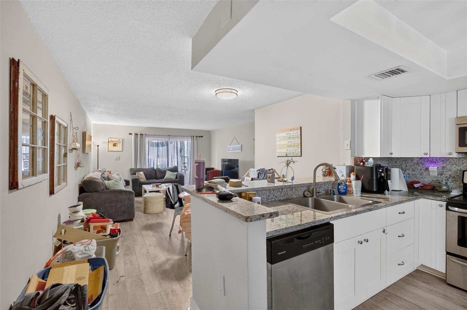 2650 Countryside Blvd #b104 Property Photo 8