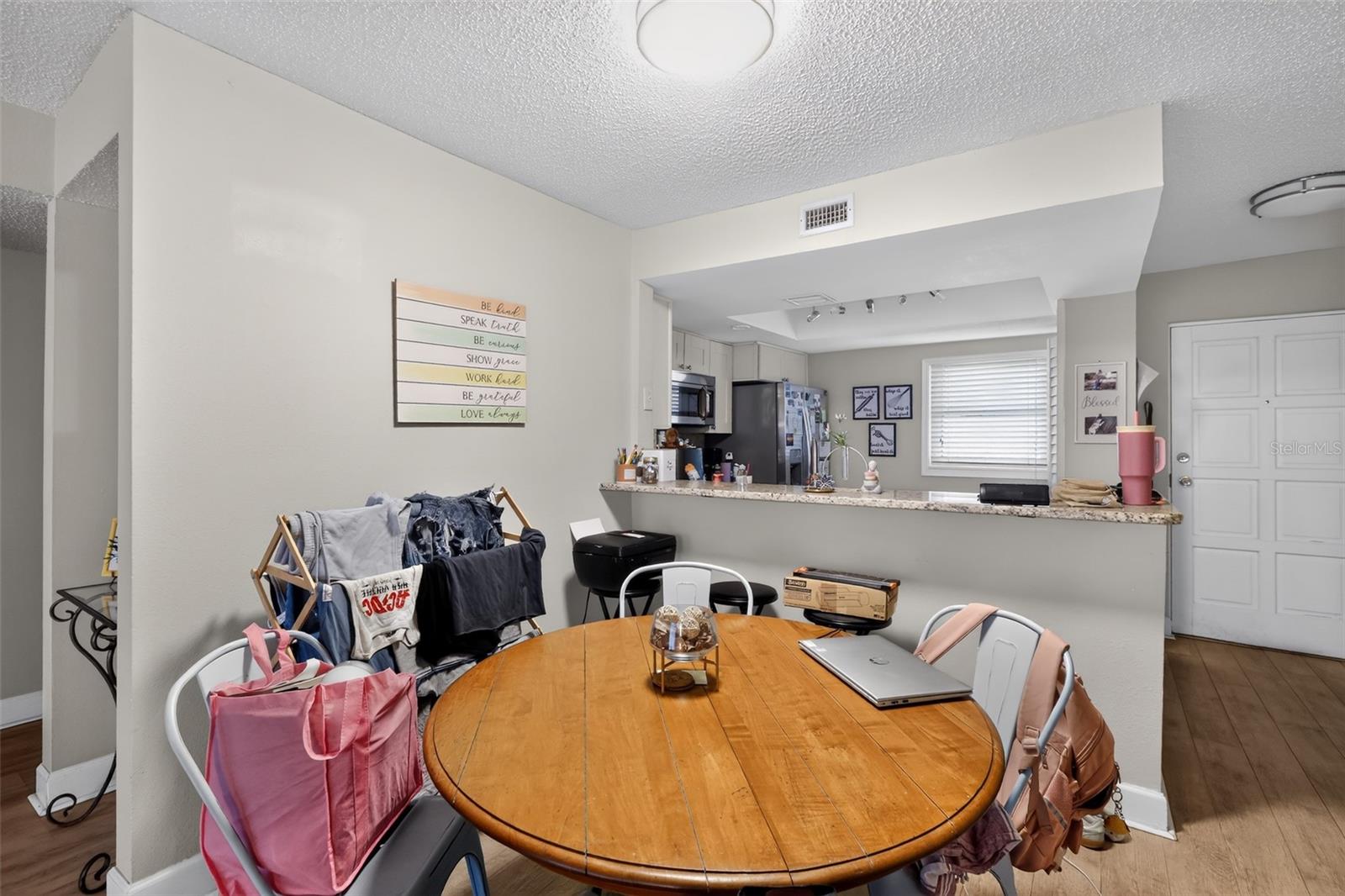 2650 Countryside Blvd #b104 Property Photo 9