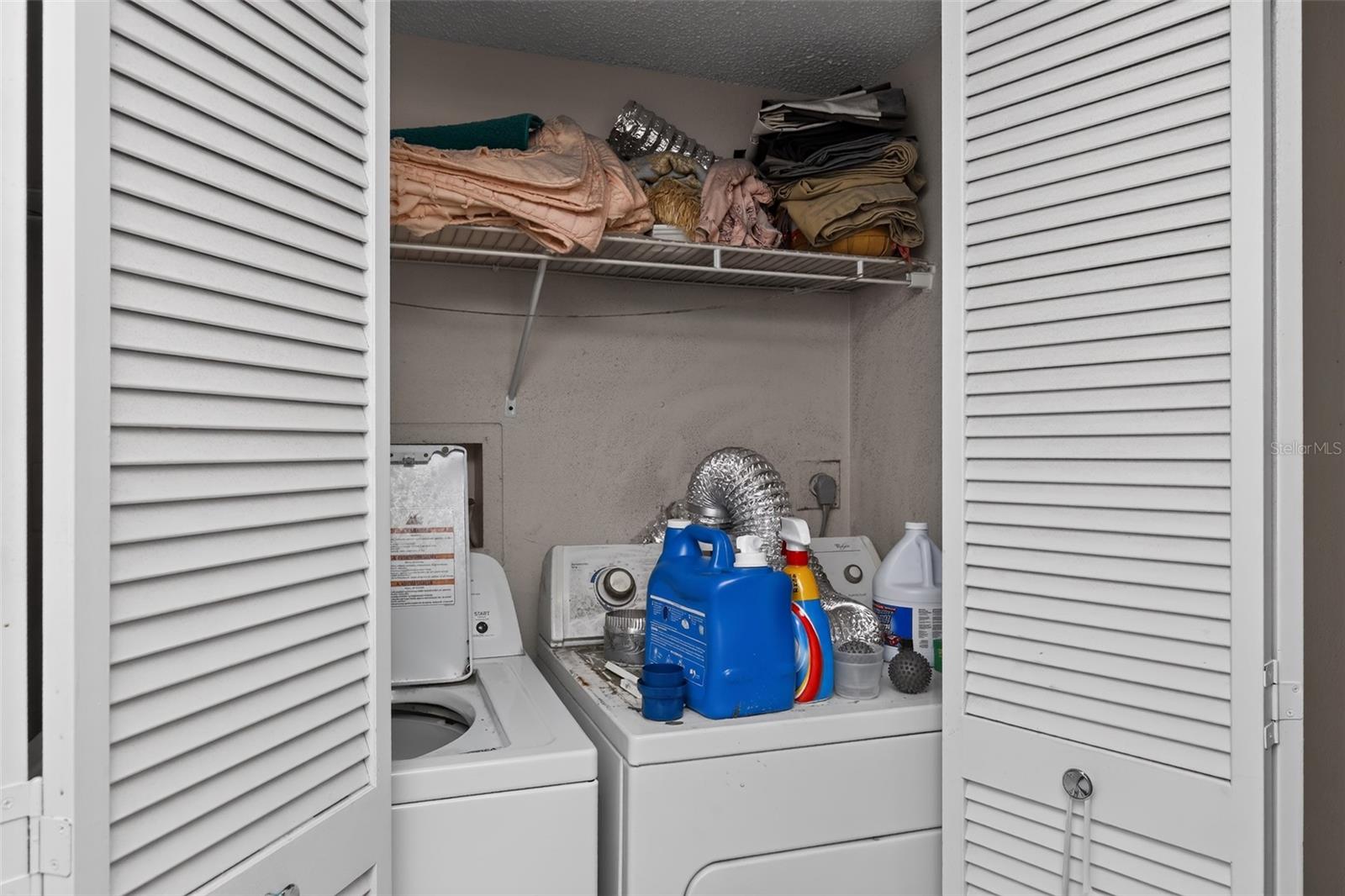 2650 Countryside Blvd #b104 Property Photo 20