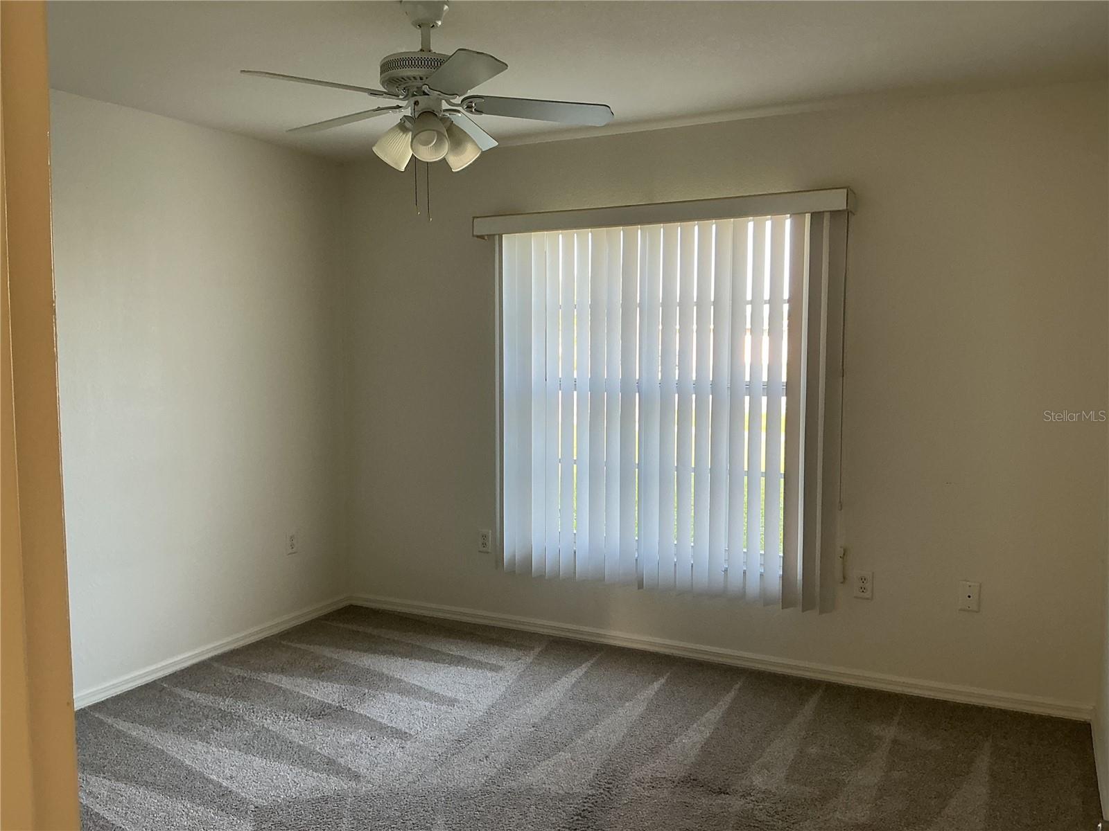 2700 S Biscayne Dr Property Photo 6