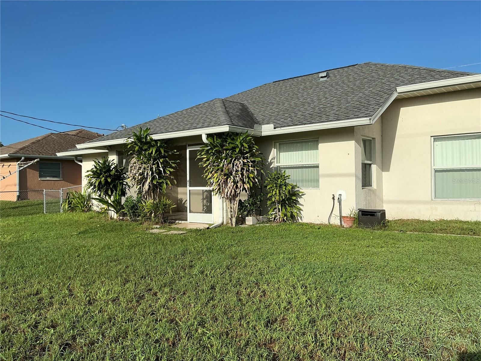 2700 S Biscayne Dr Property Photo 13